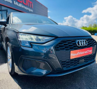 AUDI A3 SPORTBACK 30 TFSI 110cv + Sellerie Cuir Blanc + sièges avant chauffants