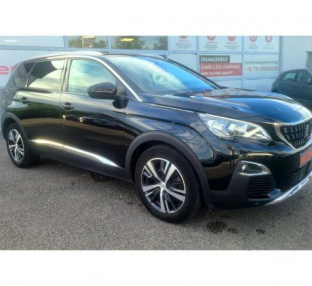 PEUGEOT 5008 Allure 1.5 BlueHDi 130cv + ATTELAGE