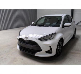 TOYOTA YARIS DESIGN Hybrid 116cv BVA e-CVT + Chargeur smartphone par induction + PACK HIVER + NEUF 0KM
