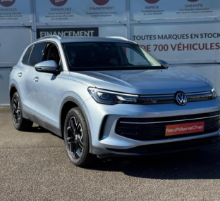 VOLKSWAGEN TIGUAN Life 2.0 TDI 150cv DSG7 + Pack Hiver + Attelage Elec + Camera 360 + Alarme + Ja18