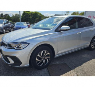 VOLKSWAGEN POLO Life 1.0 TSI 95cv + Climatisation automatique + Vitres arrière surteintées