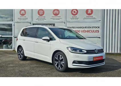 VOLKSWAGEN TOURAN Lounge 2.0 TDI 150cv DSG7 7places + Pack LED directionnel + Toit Ouvrant + Camera de Recul + JA17