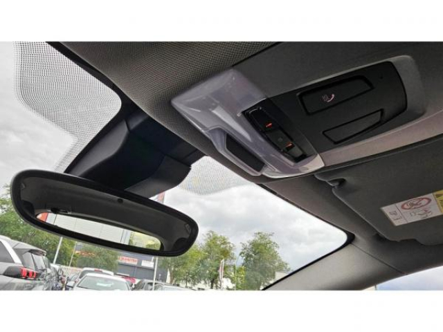 BMW SERIE 2 ACTIVE TOURER Lounge 216dA + Sellerie cuir + Navigation Business