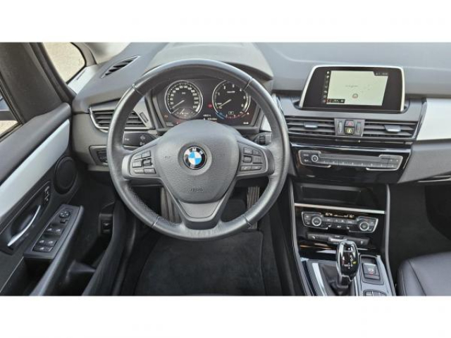BMW serie 2 gran tourer ADVANTAGE 216dA BVA 7 Places + Attelage Amovible + Navigation + Sieges AV Chauffant