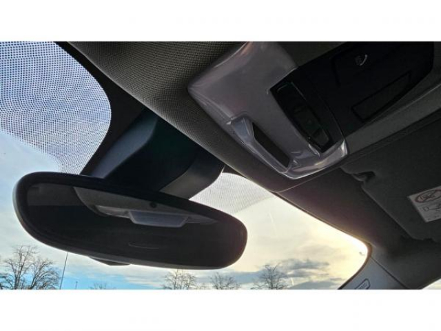 BMW X2 Advantage sDrive 18dA BVA + Camera de recul + Hayon Elec+ Sieges AV Chauffant + JA17