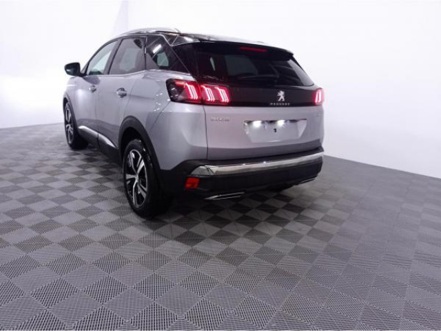 PEUGEOT 3008 GT 130cv