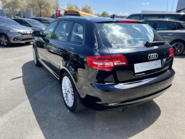 AUDI A3 SPORTBACK Ambition SportBack 1.6 TDI 105cv