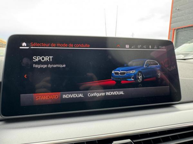 BMW SERIE 5 TOURING Lounge 530dA 286cv+Park Assist Plus+Cuir Dakota+Affichage tete haute+JA19 style 845M