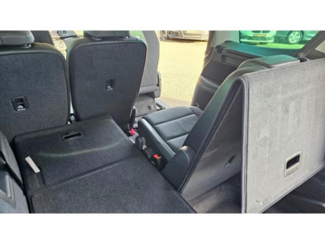 VOLKSWAGEN SHARAN Lounge 2.0TDI 150cv DSG 7pl+Cuir+Toit Pano+Camera+Xenon+Portes electriques+JA18+Alarme