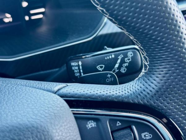 SKODA SUPERB COMBI Sportline 4x4 2.0 TDI 190cv DSG7 + Clim Tri-zone + Sièges av et ar chauffants + Volant Chauff