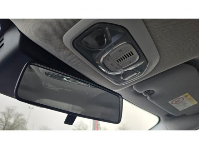 FIAT TIPO SW 1.0 FireFly Turbo 100cv + Système de Navigation