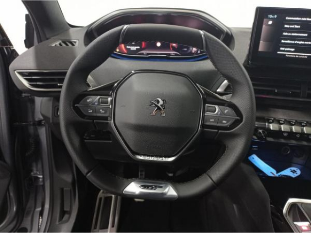PEUGEOT 3008 GT 130cv