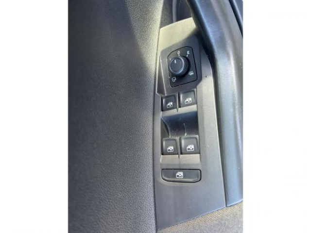 VOLKSWAGEN TAIGO Life 1.0 TSI 110cv DSG7 + CLIM AUTO + ANTIBROUILLARD