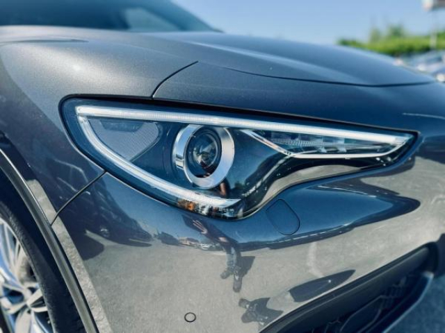 ALFA ROMEO STELVIO Super Pack Linea Rossa 2.2D 160cv BVA + Sellerie simili cuir + Vitres arrière surteinté