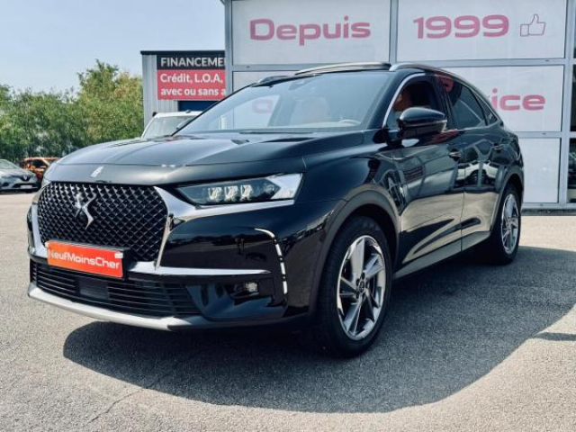 DS DS 7 CROSSBACK So Chic 1.5 BlueHDi 130cv EAT8 Inspiration OPERA + Toit pano + Hifi Focal + Night Vision + Led
