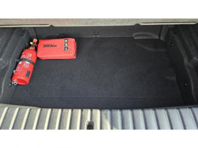 BMW SERIE 1 Business 116d BVA