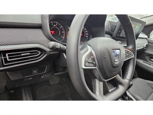 DACIA SANDERO Confort 1.0 TCe 90cv CVT 1ERE MAIN