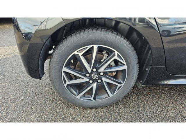 TOYOTA YARIS Design Hybrid 1.5L 116cv BVA e-CVT 1ere Main