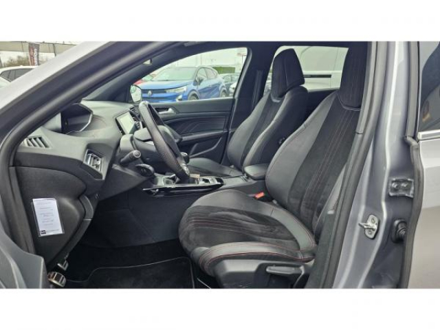 PEUGEOT 308 GT Pack 1.5 BlueHDi 130cv + Toit pano + Attelage + Pack Side Security + Roue de Secours