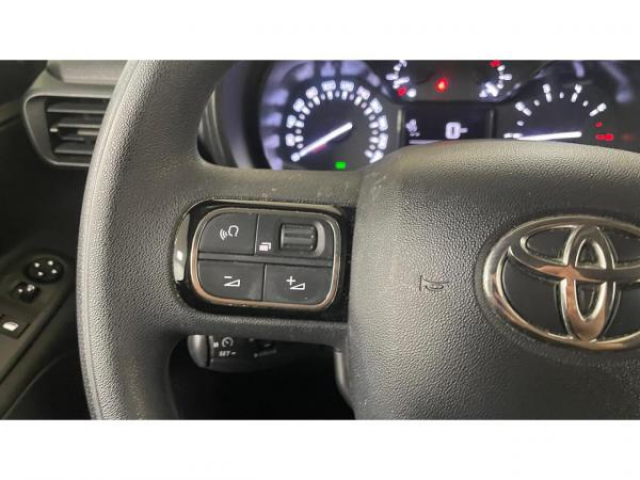 TOYOTA PROACE CITY Business Fourgon Medium 1.5 100cv D-4D Inclus Camera de recul + TVA RECUPERABLE