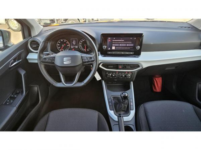 SEAT ARONA MOVE 1.0 TSI 95cv + Pack Spring + Pack Vision + Sièges AV Chauffants