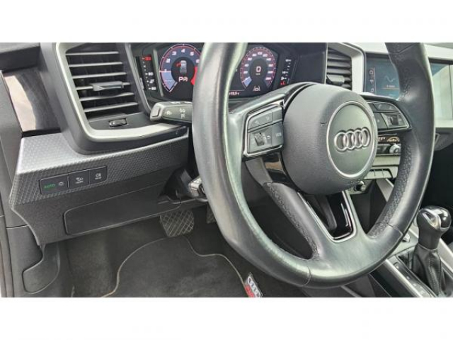AUDI A1 SPORTBACK S line 30 TFSI 110cv S-Tronic inclus CarPlay et Virtual Cockpit