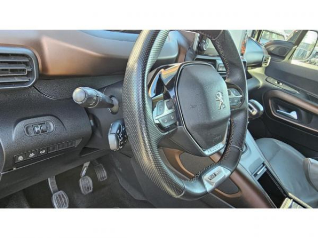 PEUGEOT RIFTER GT Line long 1.5 BlueHDI 130cv 7Places + Sellerie Cuir + Camera de Recul