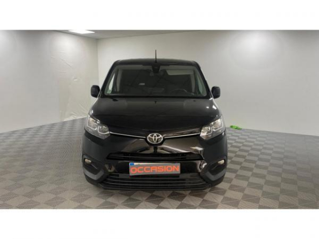 TOYOTA PROACE CITY Business Fourgon Medium 1.5 100cv D-4D Inclus Camera de recul + TVA RECUPERABLE