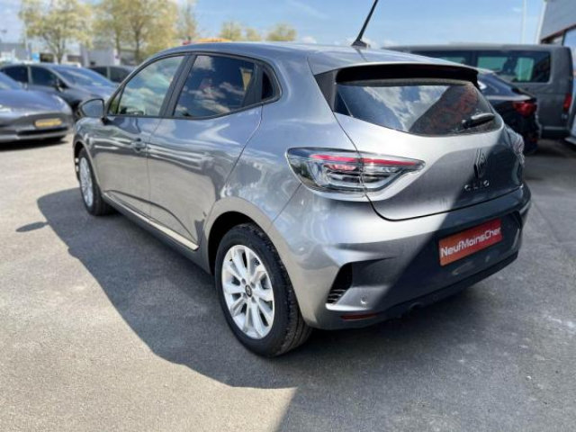 RENAULT CLIO Evolution 1.5 Blue dCi 100cv + Camera de recul + Sieges avant chauffant + NEUF 0KM