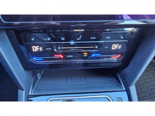 VOLKSWAGEN Passat SW Style 2.0 TDI 122cv DSG7 + Cuir VIENNA + LED MATRIX + Pack Travel Assist + Keyless Access