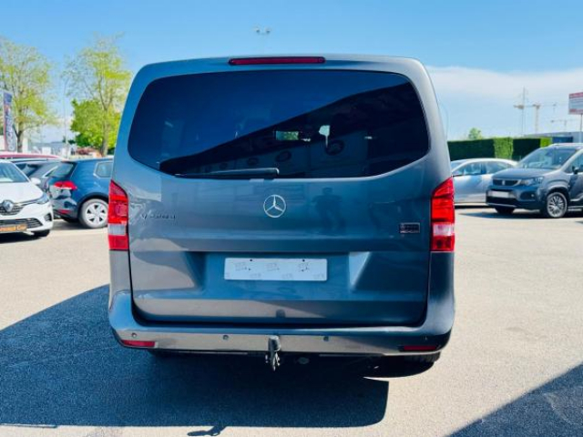 MERCEDES CLASSE V Design Long 220d BVA 9G-Tronic + Attelage amovible + Pack parking + JA19 + TVA RECUPERABLE