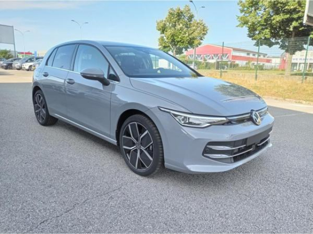 VOLKSWAGEN GOLF Phase 2 Style 1.5 eTSI 116cv DSG7 8.5 + LED MATRIX + Jantes 18 LEEDS + Pack Hiver + NEUF 0KM