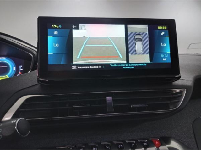 PEUGEOT 3008 Allure Pack HYBRID 225 e-EAT8 + Pack City 2 + Pack Drive Assist Plus