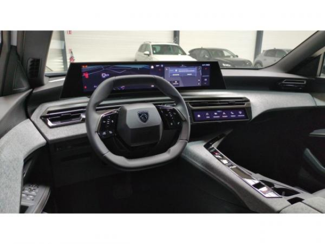 PEUGEOT 3008 ALLURE Hybrid 136cv e-DCS6+Pack Panoramic Navigation+PACK 360 VISION DRIVE ASSIST+NEUF 0KM