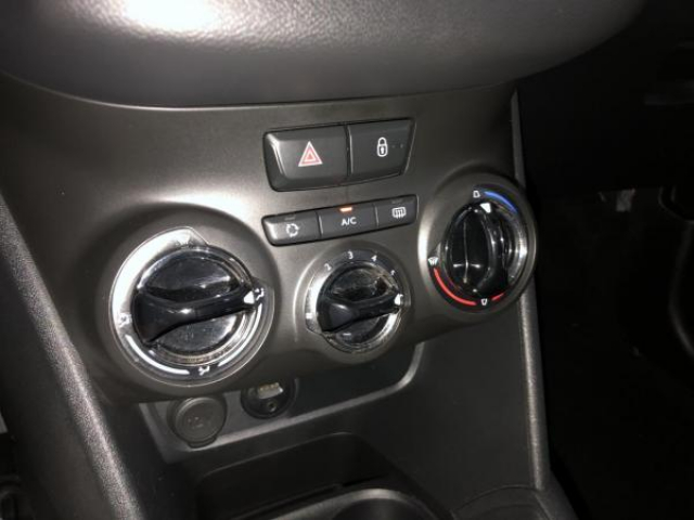 PEUGEOT 208 Active 68cv