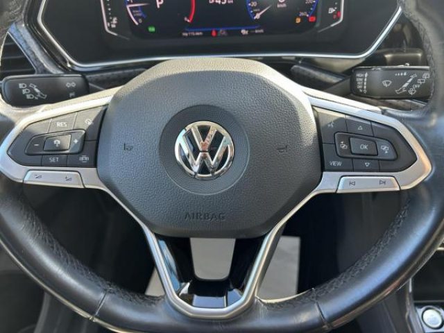 VOLKSWAGEN T-CROSS STYLE 1.6 TDI 95cv DSG7 + Pack LED + Camera de recul + Sieges AV Chauffants