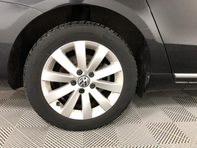 VOLKSWAGEN Passat SW Confortline 1.6TDI 105cv SW