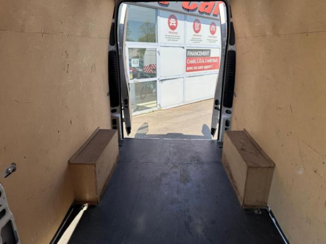 PEUGEOT BOXER L4H3 435 Asphalt 2.2 BlueHDi 140cv avec camera de recul + Kit Bois + TVA RECUPERABLE