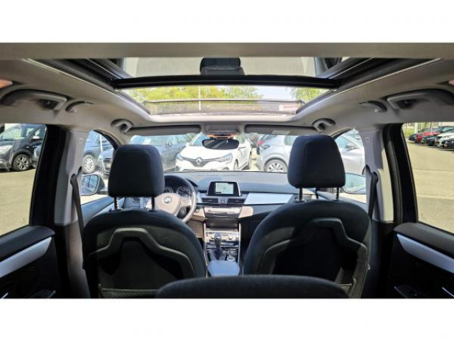 BMW serie 2 gran tourer Advantage Edition 216d 116cv + Toit ouvrant panoramique + Attelage