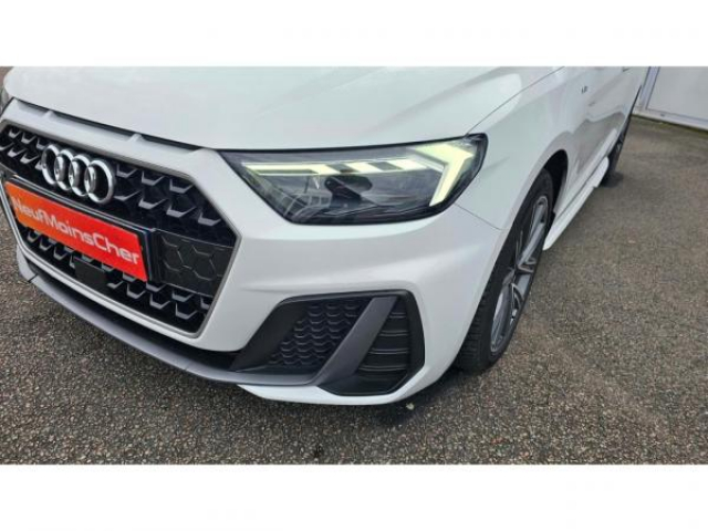 AUDI A1 SPORTBACK S line 30 TFSI 110cv S-Tronic inclus CarPlay et Virtual Cockpit