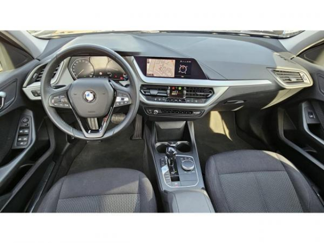 BMW SERIE 1 Business 116d BVA