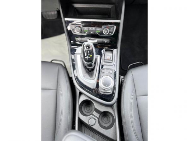 BMW serie 2 gran tourer Avantage Business Edition 216dA 7 Places + Similicuir + Sièges AV Chauffant + Attelage