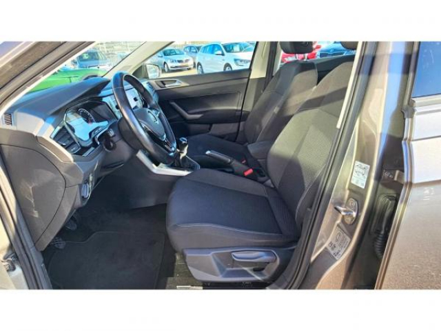 VOLKSWAGEN POLO Lounge 1.6 TDI 95cv + Antibrouillard AV + Radar AV et AR + Discover Media