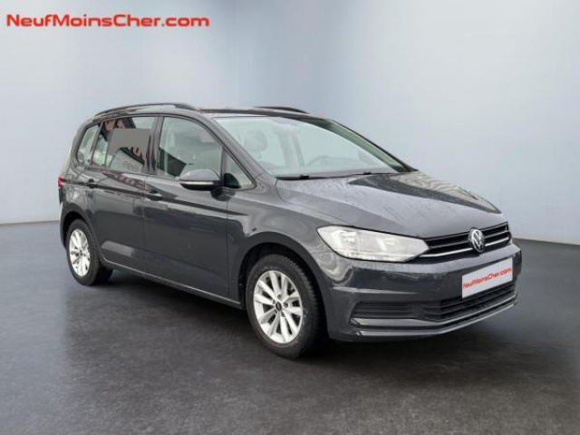 VOLKSWAGEN TOURAN Trendline 2.0 TDI 122cv 7places + Système Navigation Discover Media