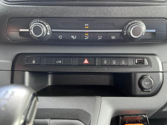 CITROEN JUMPY Club XS 1.6 BlueHDi 115cv + Attelage + Galerie + TVA RECUPERABLE