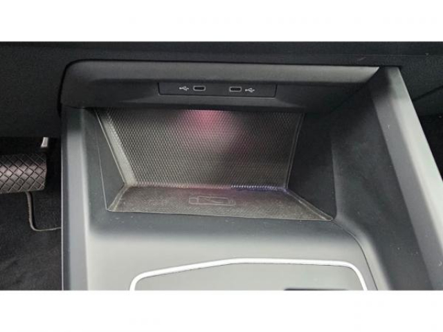 VOLKSWAGEN Golf SW Life 2.0 TDI 116cv DSG7 + Roue de Secours