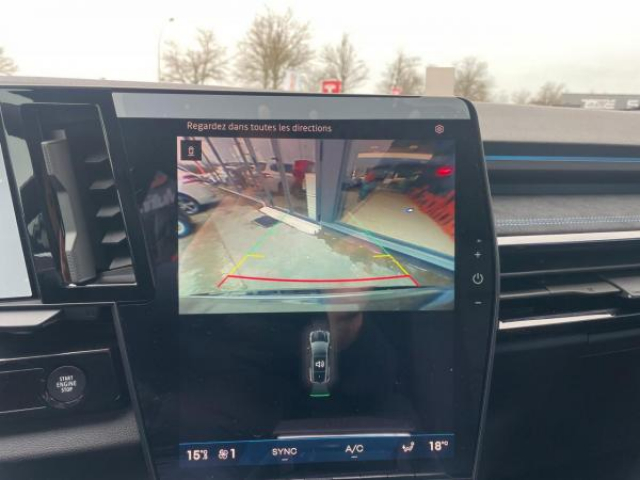 RENAULT ESPACE Esprit Alpine E-Tech Full Hybride 200cv BV CVT 7 places + Toit en verre panoramique + NEUF 0KM