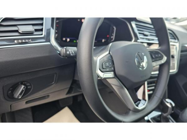VOLKSWAGEN TIGUAN Elegance 2.0 TDI 150cv DSG7 inclus Toit Panoramique + LED Matrix + Keyless access