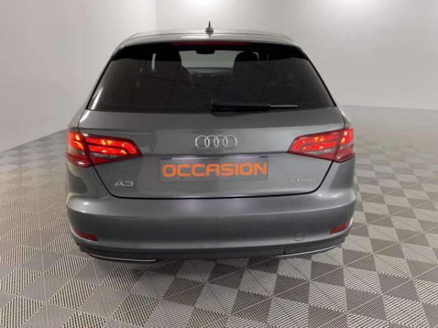 AUDI A3 SPORTBACK Ambition Luxe E-tron 204cv S-Tronic