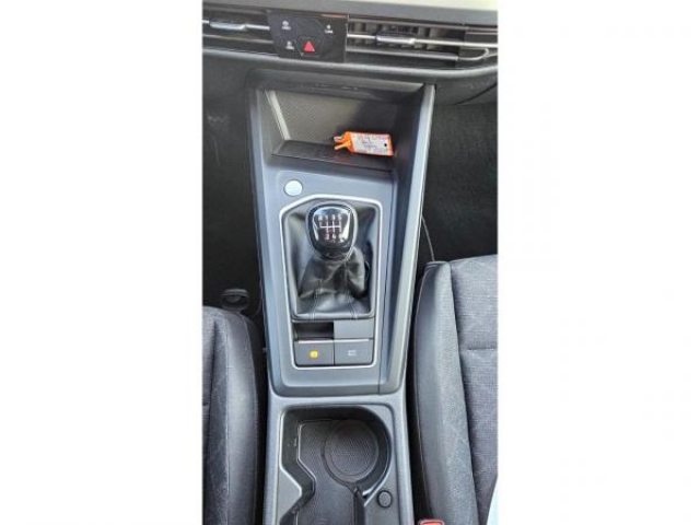 VOLKSWAGEN GOLF Life 2.0 TDI 116cv + Camera de Recul + Travel Assist + Keyless + Alarme + Dicover Pro + JA17